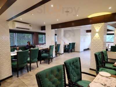 Kirti Restaurant & Bar