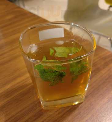 Pizzaronee By Gourmet Chef's