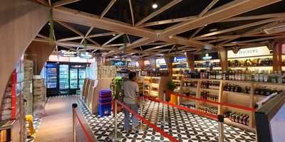 Sunny's Indian & Thai Kitchen