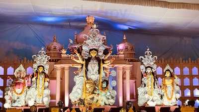 Ivy Rossa Restaurant