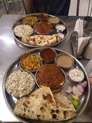 Hotel Kalyan Restaurant