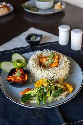 Hotel Sky Light Restaurant