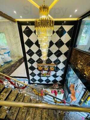 Mani Vilas Restaurant