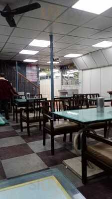 Hotel Renowned Restaurant