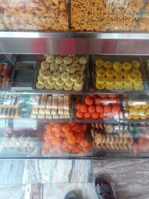 Abilash Bakery & Sweets