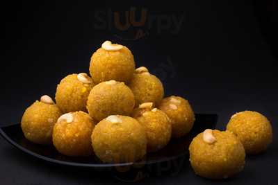 Hotel Arumuka Bhavan High Class Veg Restaurant