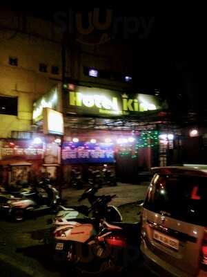 King Bar & Restaurant