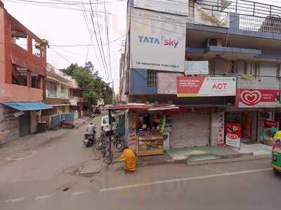 Rajbhavan Sweets & Savouries