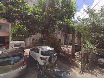 The Red Wine Select Food Resto