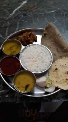 Samadhan Lunch Home