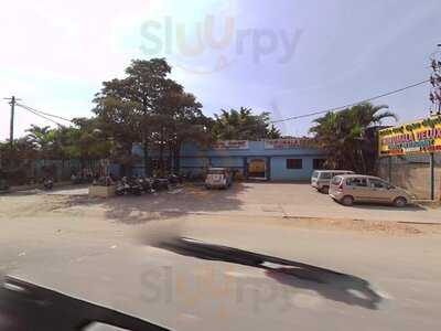 Sri Thirumala Delux Family Restaurant