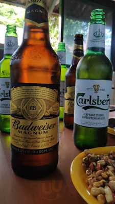 Sri Thirumala Delux Family Restaurant