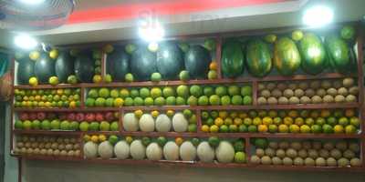 Om Ganesha Fruit Juice Centre