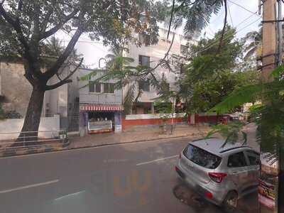 Om Ganesha Fruit Juice Centre