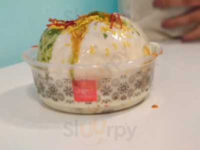 Hotel Sri Saravana Bhavan Restaurant