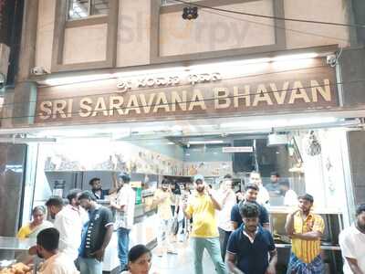 Hotel Sri Saravana Bhavan Restaurant