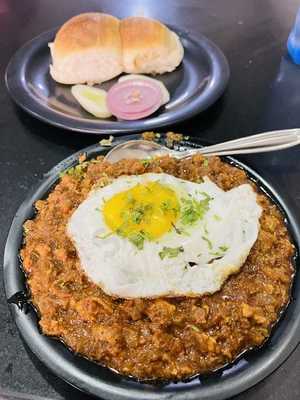 Shree Kalbhairavanath Snacks Centre