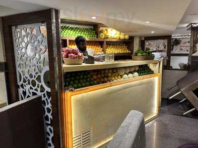 Anbazagan Fruit Juice & Ice Cream Parlour