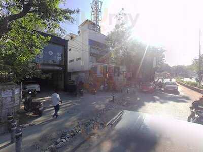 Sri Kamachi Bhavan Sweets & Bakery