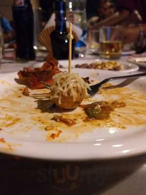 Mayur Garden Restaurant & Bar