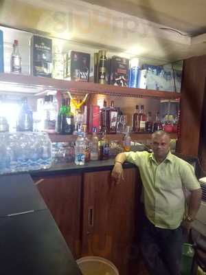 Mayur Garden Restaurant & Bar