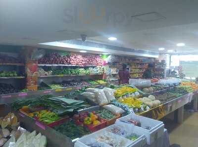 Kovai Pazhamuthir Nilayam