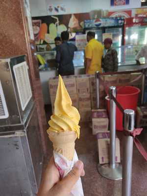 Kool Klassic Parlour