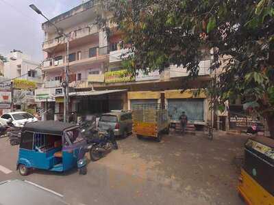 Sri Parvathi Saravana Lunch Home