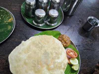 Hotel Aksayapavan Restaurant