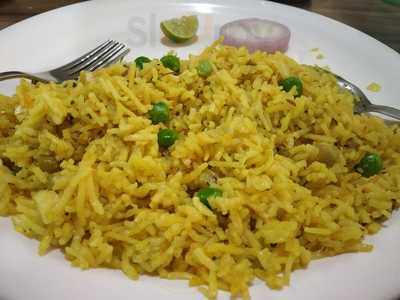 Sri Ganesh Upahara Vegetarian Restaurant