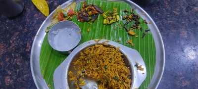 Sri Maheswari Lunch Home