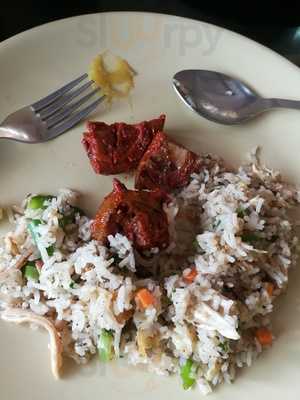 Status Family Restaurant