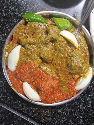 Hotel Al Quresh Restaurant