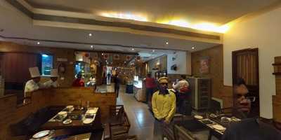 Ben'z Biryani's N Burger's