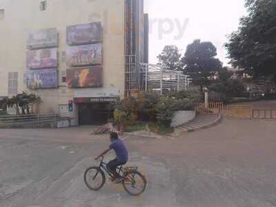 Ben'z Biryani's N Burger's