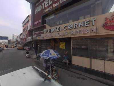 Ice Cap Fruits Juices & Snacks