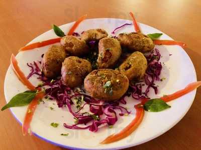 Caramba Lounge Bar & Restaurant