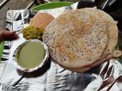 Aadesh Dakshin Daavangiri Loni Spongue Dosa