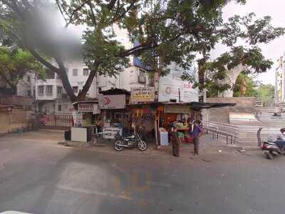 Aadesh Dakshin Daavangiri Loni Spongue Dosa