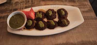 Wood Stock Restaurant And Bar