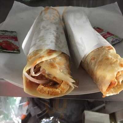 Cafe Coffee Zone & Yummy Rolls Center