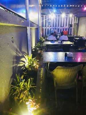 Yuvraj Garden Restaurant