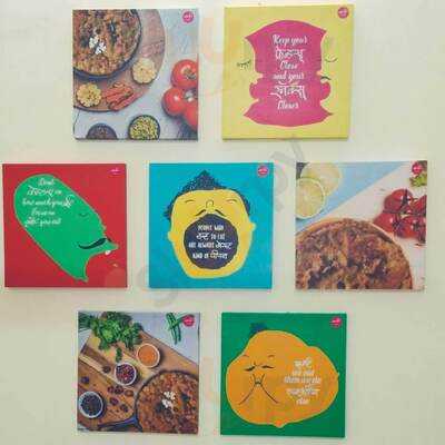 Jadhavanche Thalipeeth