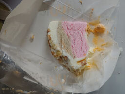 Cake Slice Ice Cream Pack - Picture of Arun Ice Cream, Chennai (Madras) -  Tripadvisor