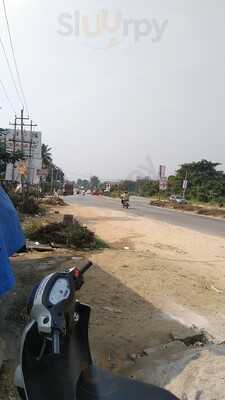 Kadumane Veg Restaurant