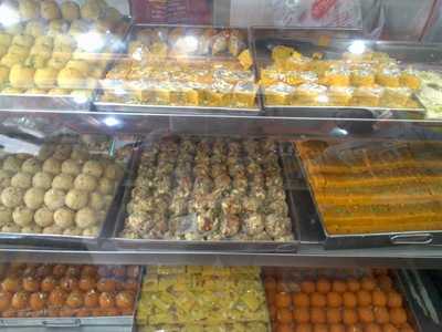 Sre  Saraswathi Sweets Center