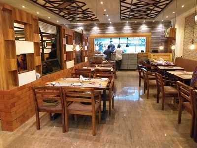 El Salver Restuarent , Srinidhi Arcade