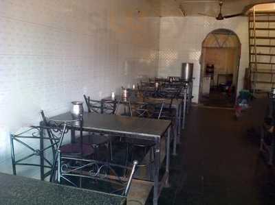 New Taj Family Restaurant