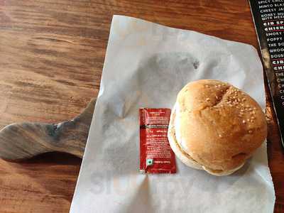 Cheesy Juicy Burgers