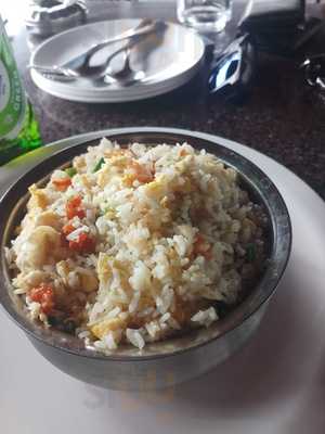 Paradise Pool Side Restaurant